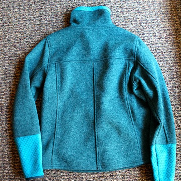 Title Nine jacket - Picture 5 of 5